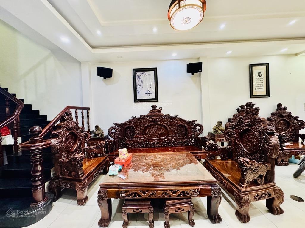 Biệt thự vip khu tên lửa 4 tầng 9x20 thang máy nội thất cao cấp chỉ 27.9 tỷ