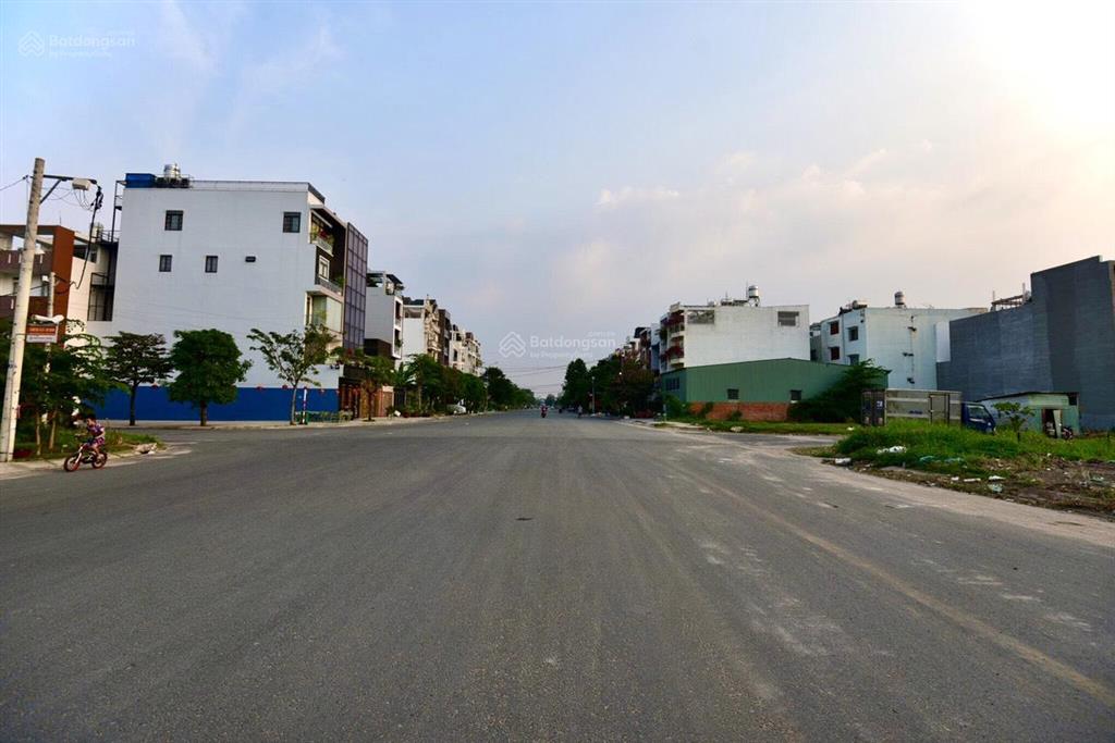 Cơ hội đầu tư theo tuyến ga metro dưới 2 tỷ. lô đất 80m2 gần chợ an sương, đường 8m + vỉa hè. shr