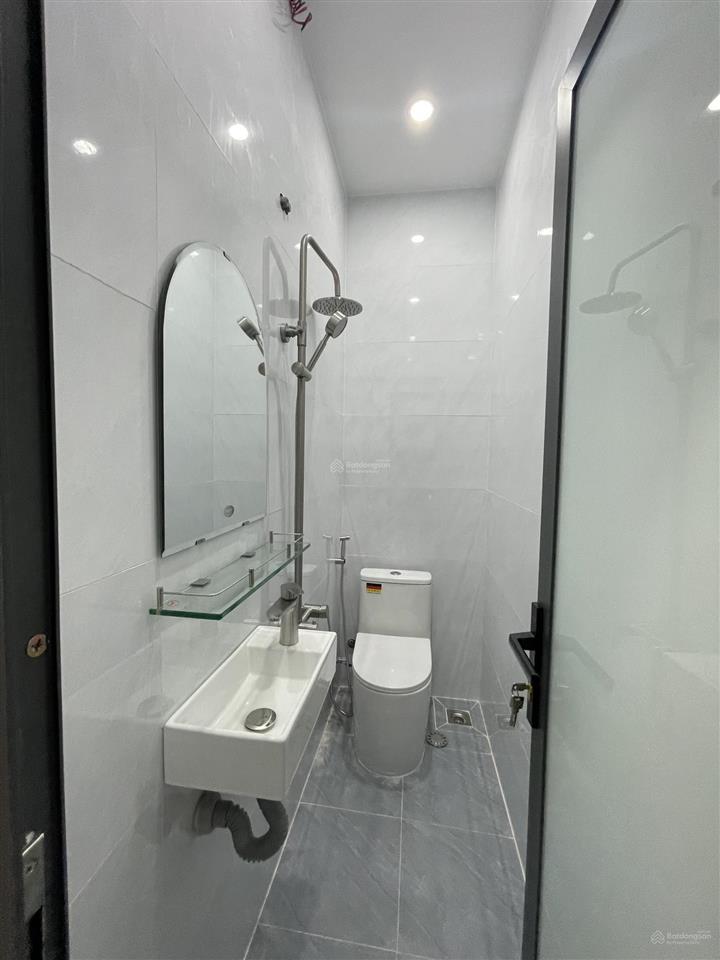 2 tầng . phú thọ hòa . tân phú . dtsd 50 m . shr .hoàn công đủ . fun nội thất