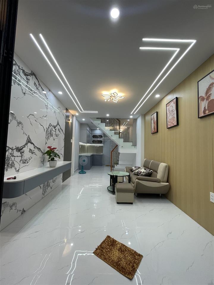 2 tầng . phú thọ hòa . tân phú . dtsd 50 m . shr .hoàn công đủ . fun nội thất