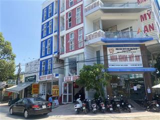 Bán khách sạn phố 5 tầng dtsd 370m2, 10,5 tỷ tại 22/8, p. cam lộc, tp. cam ranh, tỉnh khánh hòa
