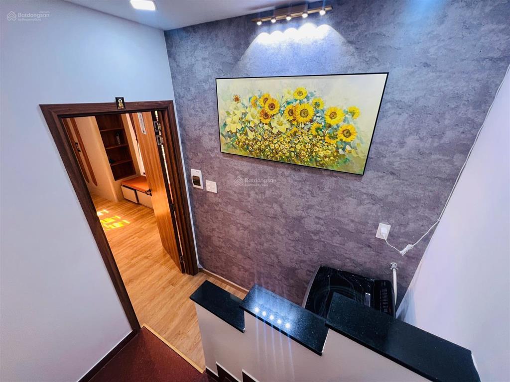 Nhà full nội thất 4 tỷ 8 ngay đối diện bv quân y 175