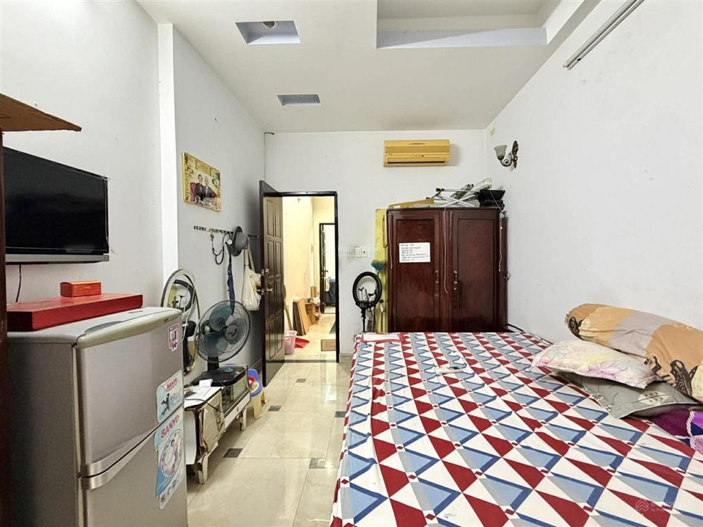 Tô hiến thành, nhà 4 tầng, 4pn, sát hẻm ô tô, sổ vuông a4, không lỗi phong thủy, chỉ nhỉnh 7 tỷ