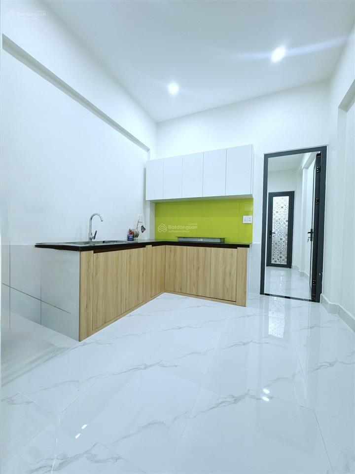 Nhà mới quận 3 55m2  3 tầng  4pn (có pn trệt) chỉ 7.69 tỷ/ tl.  0967 678 ***