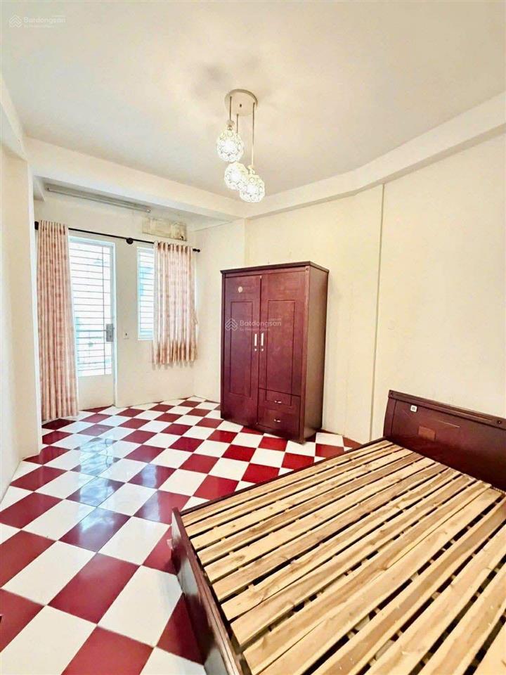 Nhà hẻm xe hơi, gần mặt tiền phan đình phùng 42m2, 4 tầng, 4pn chỉ 7.25 tỷ  xem ngay 0967 678 ***