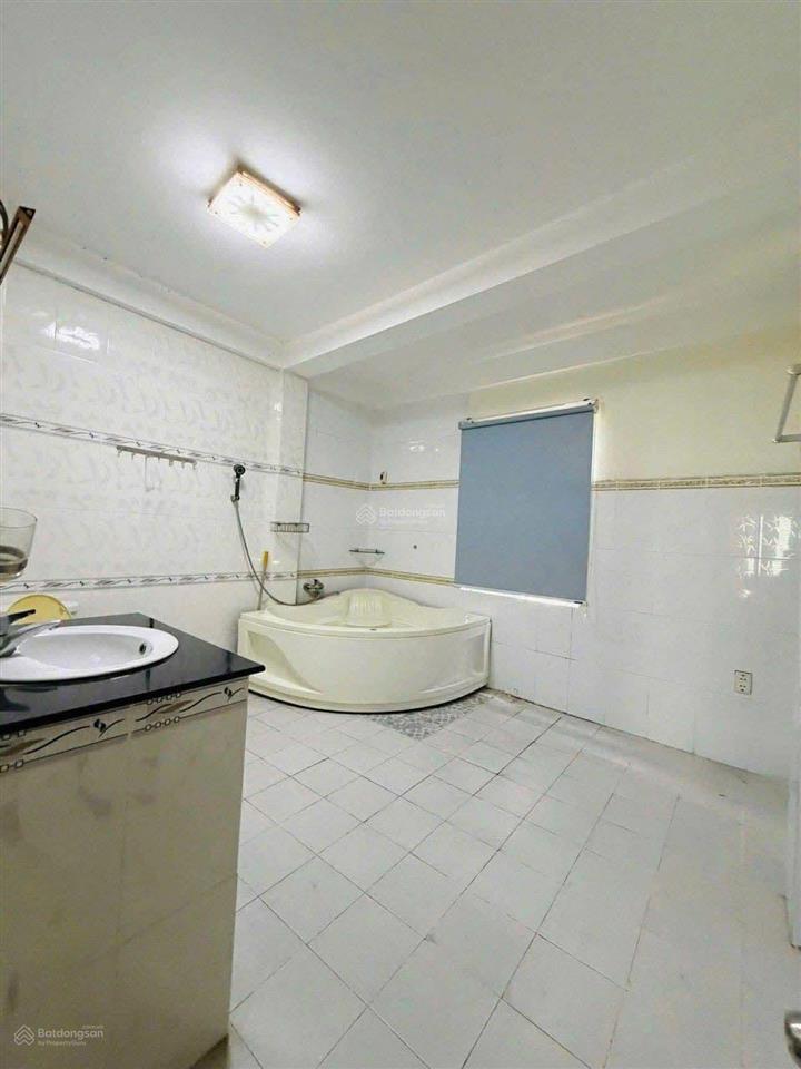 Nhà hẻm xe hơi, gần mặt tiền phan đình phùng 42m2, 4 tầng, 4pn chỉ 7.25 tỷ  xem ngay 0967 678 ***
