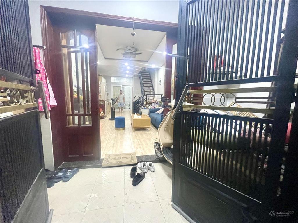 Trần quang diệu quận 3, nhà 53m2, ngang 3.8m, 3pn nở hậu, ở ngay. chỉ 8.3 tỷ.  0967 678 ***