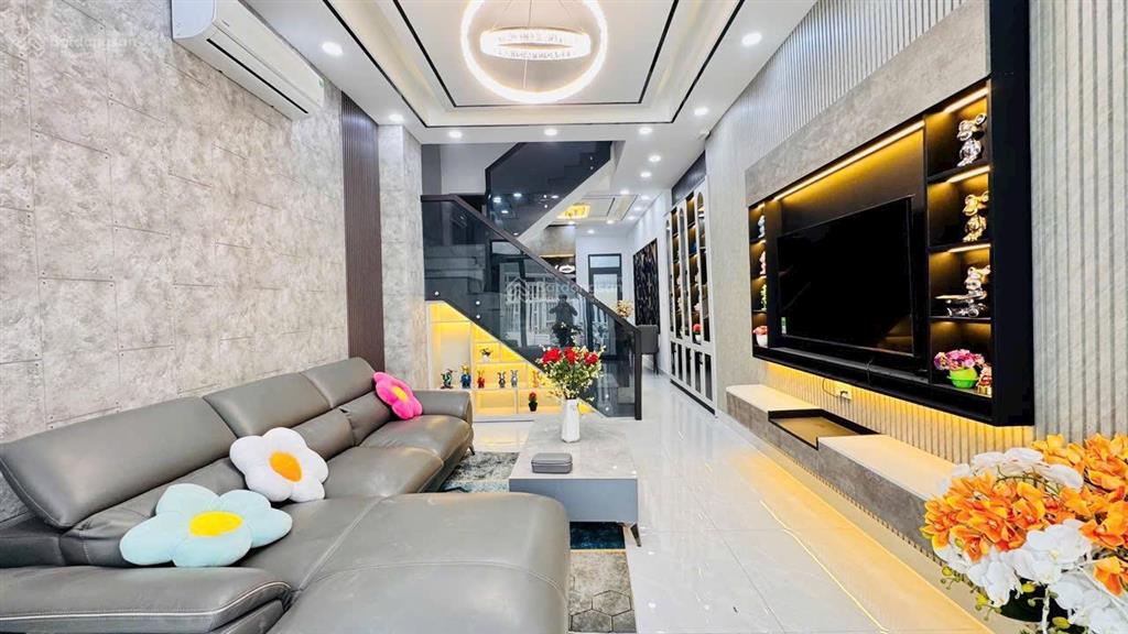 Nhà mới 3 tầnghẻm xe hơidt 4x14 full nội thất cao cấpnhỉnh 7t