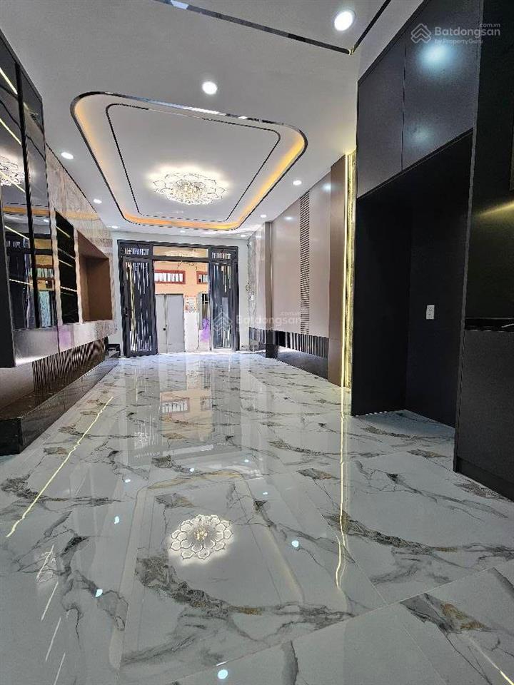 Q7 chỉ 5,5tynhà ngay nhà thi đấu đa năng q7 ,ngang 5mhẻm 502 ,ô tô tới cửa sầm uất đủ tiện ích