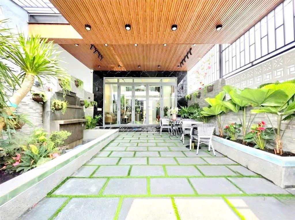Villa nhà vườn dtsd 150 giữa sài thànhdt ngang 5,5x26mcách q7 1kmđủ tiện ích xung quanhchỉ 7,2t