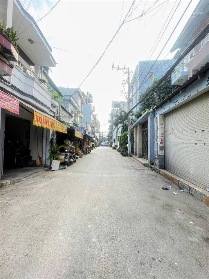 Q7hẻm ô tônhà 4 tầngdt 4x15đang cho thuê 16tr/thshrcc ngay