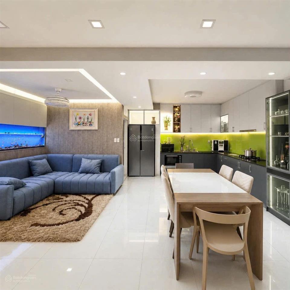 Khu dân cư nam long an hoà 3 quận 7  7 tỷ 9  ngay vincom