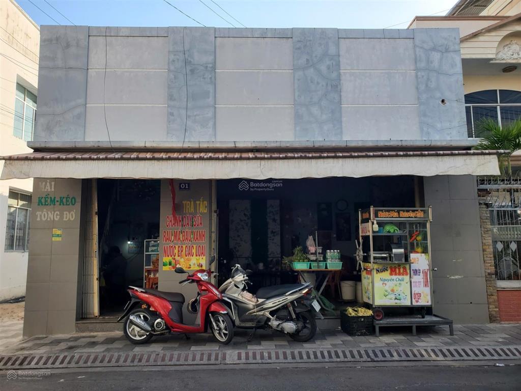 Bán nhà mặt phố tại số 2 phan đình phùng, 7 tỷ vnd, 79 m2, giá ưu đãi