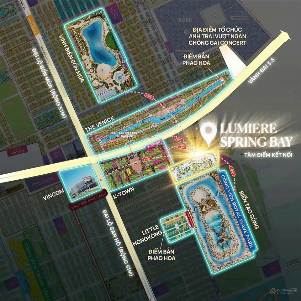 Duplex 200m²  dinh thự trên không tại lumiere spring bay, hướng đn view hồ, kính cong chạm sàn.
