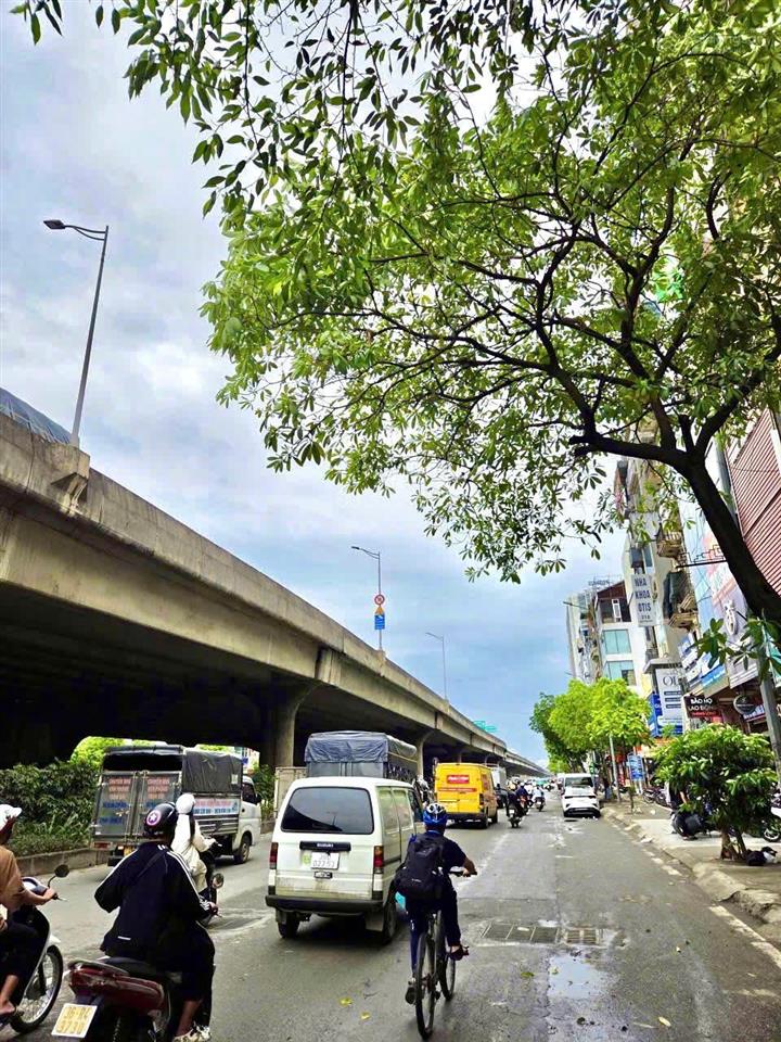 Chính chủ bán nhà 9 tầng 70m2 mặt phố nguyễn xiển. giá 45 tỷ  0815 781 ***