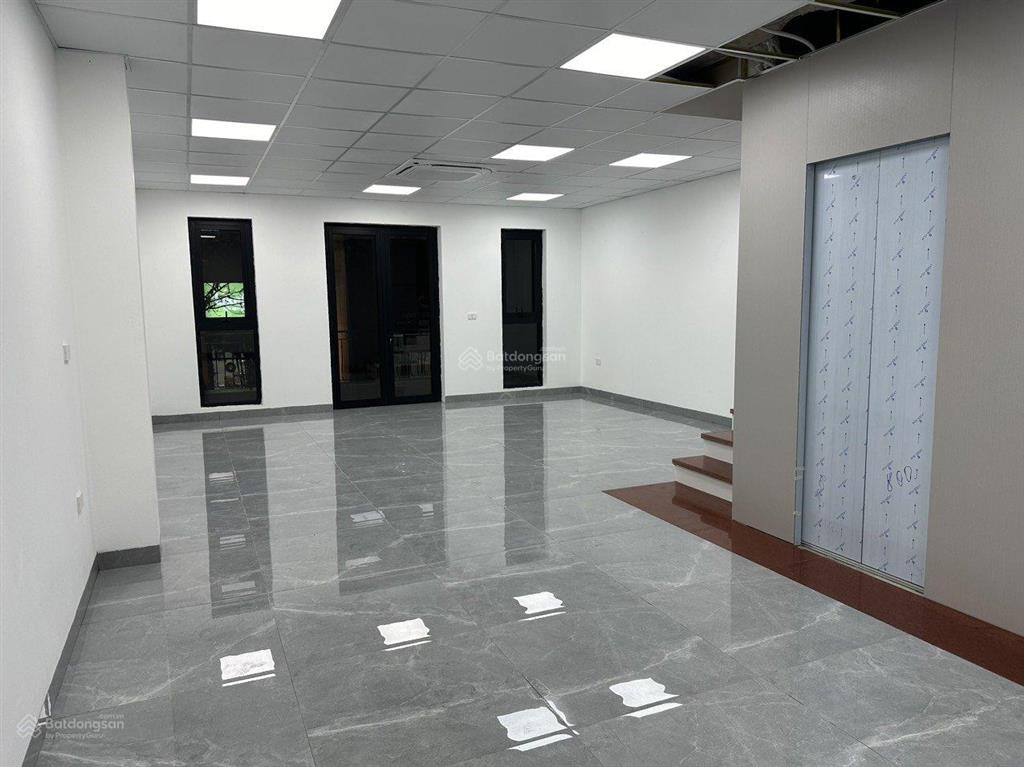Bán nhà 9 tầng mặt phố dương khuê 92m2. giá chào 53 tỷ có thương lượng