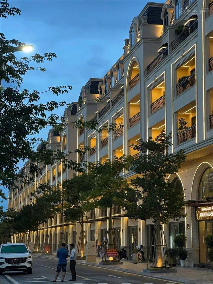 Bán shophouse royal mansion, 18 tỷ, 84m2, tân tiến, bắc giang, chính chủ, giá cực chất