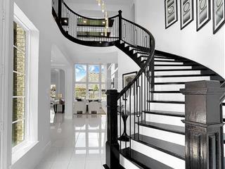 Chỉ duy nhất 1 căn 4pn tầng cao view ngắm thành phố tại sun feliza suites tts 26 tỷ 156m2