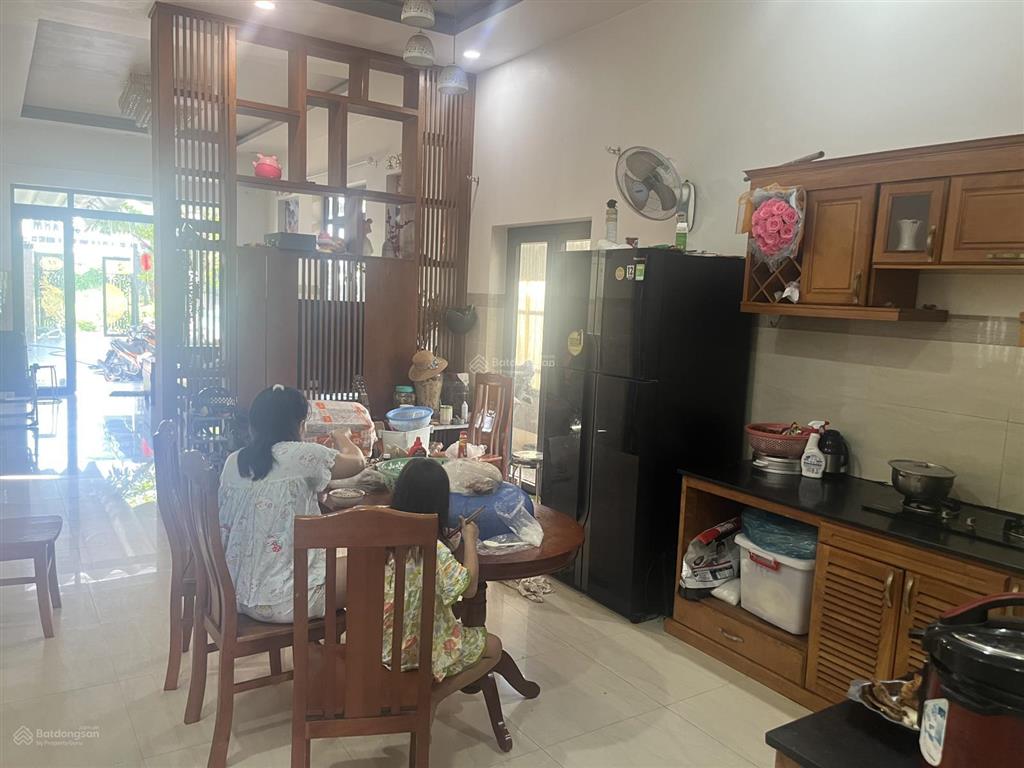 Căn nhà mái nhật ngay 25c ấp 1 long thọ