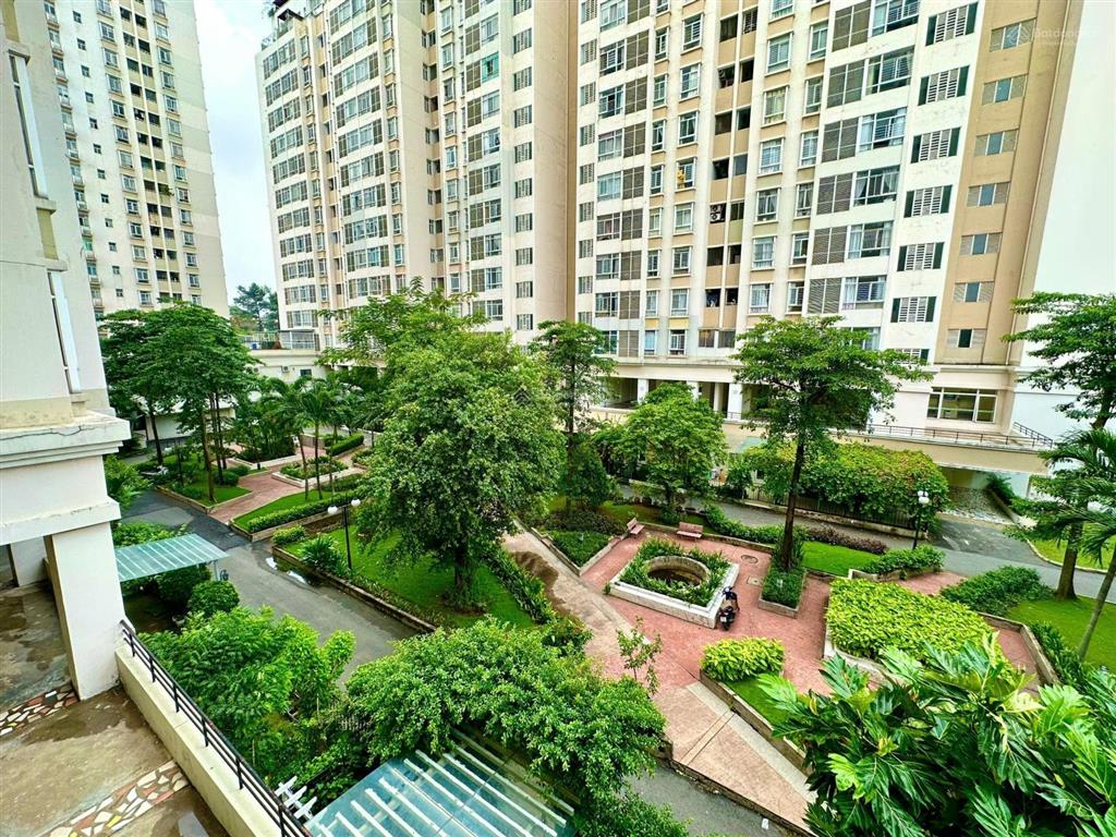 Bán căn hộ chung cư sky garden 3, 6,2 tỷ, 70m2, 3pn, 2wc, q7, hcm