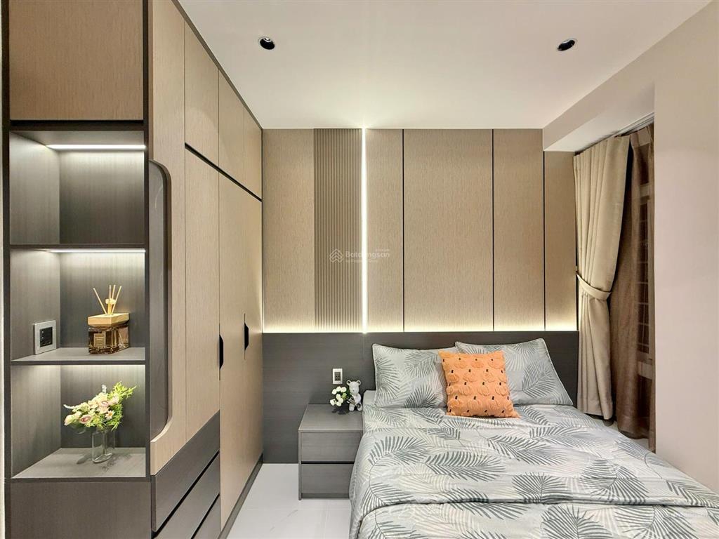 Bán căn hộ chung cư sky garden 3, 6,2 tỷ, 70m2, 3pn, 2wc, q7, hcm