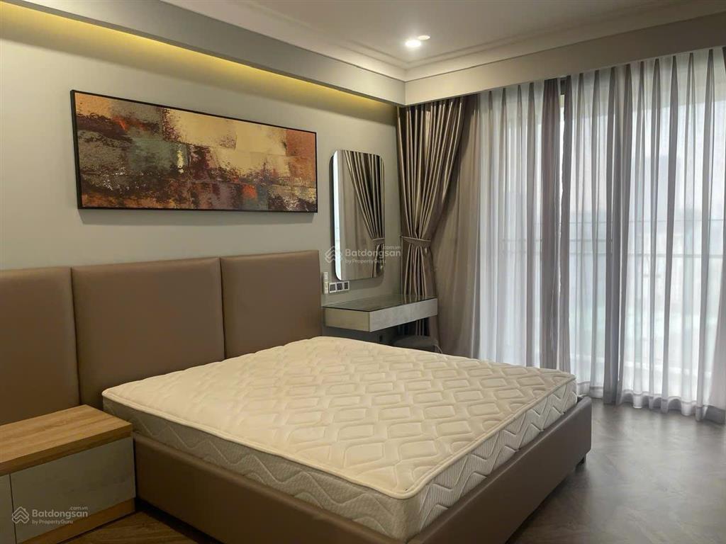 Bán midtown phú mỹ hưng, 16.5 tỷ, 124m2, 3pn, 2wc, view sông cần tiền bán gấp