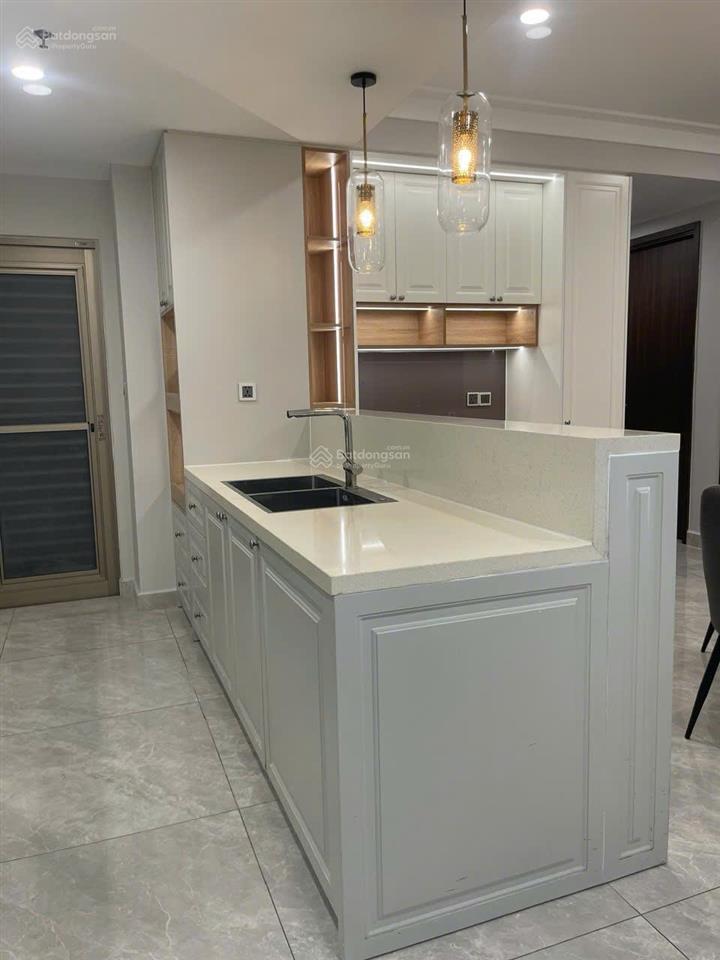 Bán midtown phú mỹ hưng, 16.5 tỷ, 124m2, 3pn, 2wc, view sông cần tiền bán gấp