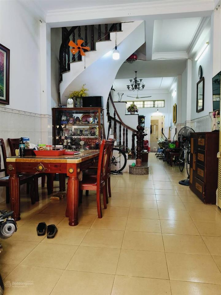 Nhà hxh nguyễn chế nghĩa q8, 4x16, 4 tầng, gần chợ nguyễn chế nghĩa, sau lưng trường học thoáng mát
