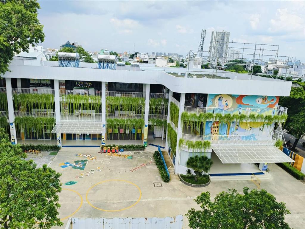 Nhà hxh nguyễn chế nghĩa q8, 4x16, 4 tầng, gần chợ nguyễn chế nghĩa, sau lưng trường học thoáng mát