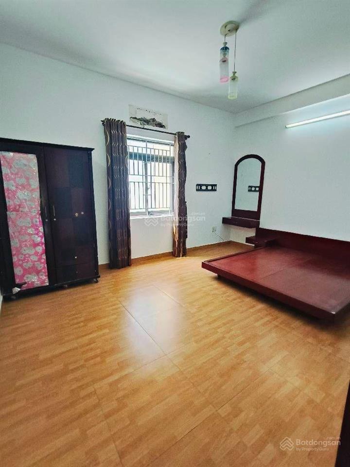 Nhà mt đường 12m kdc intresco 13e, ngay 4 trường đại học, shr hoàn công đủ, dt 5x20m, nhỉnh 8 tỷ