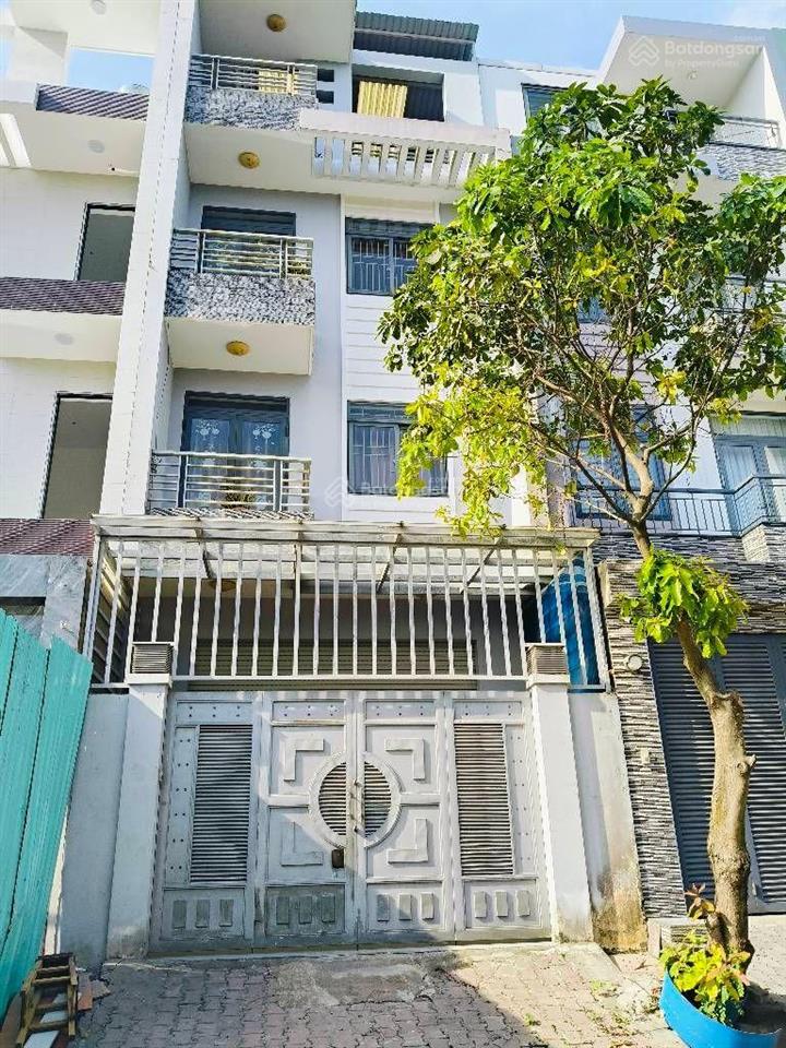 Nhà mt đường 12m kdc intresco 13e, ngay 4 trường đại học, shr hoàn công đủ, dt 5x20m, nhỉnh 8 tỷ