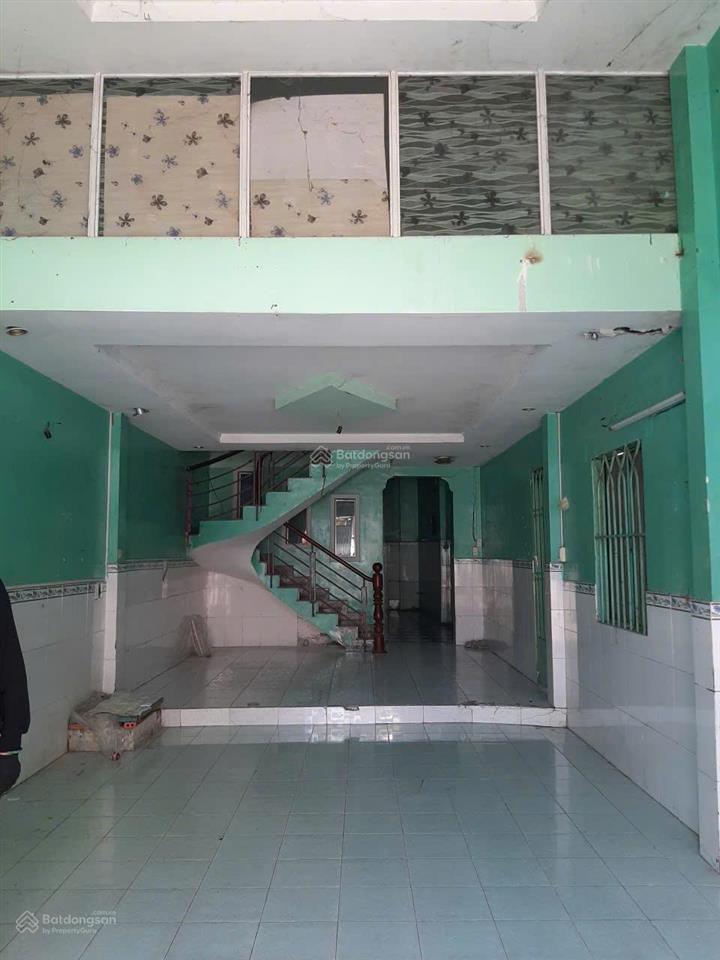 Bán nhà shr xã trung chánh (cũ), hóc môn  95m2  bán gấp giá tốt 4 tỷ thương lượng