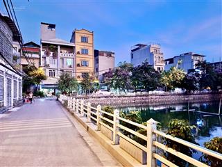 Bán mảnh đất ngọc thuỵ gần hồ ao lão 15 tỷ75m2mt 5.6mô tôgần công viênviet pháthiếm