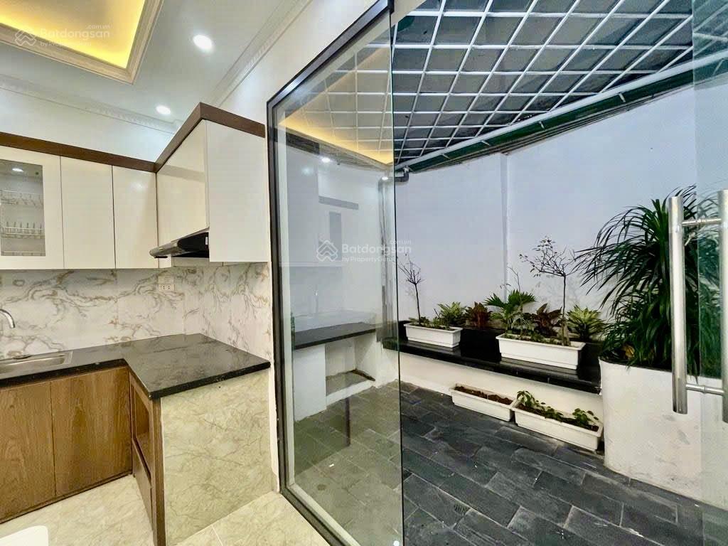 Bán nhà việt hưng 56m2  hơn 9 tỷ  ô tô  full nội thất 5 ngủ trung tâm tiện ích pháp lý rõ ràng