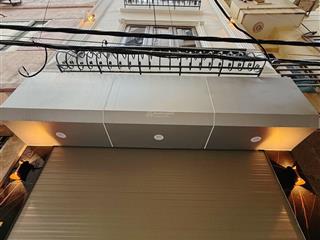 Chủ ngộp bank bán nhanh căn nhà phân lô phố minh khai sổ đỏ 30m2.