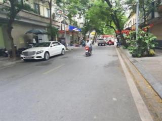 Mặt phố hàng chuối  phố pháp sang trọng  4 tầng đẹp long lanh  dòng tiền 300tr/năm