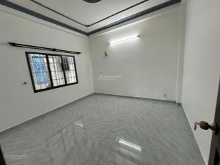 Cho thuê nr 3pn, 3wc, 160m2 tại đường 11, bình thọ, thủ đức, 13 triệu vnd