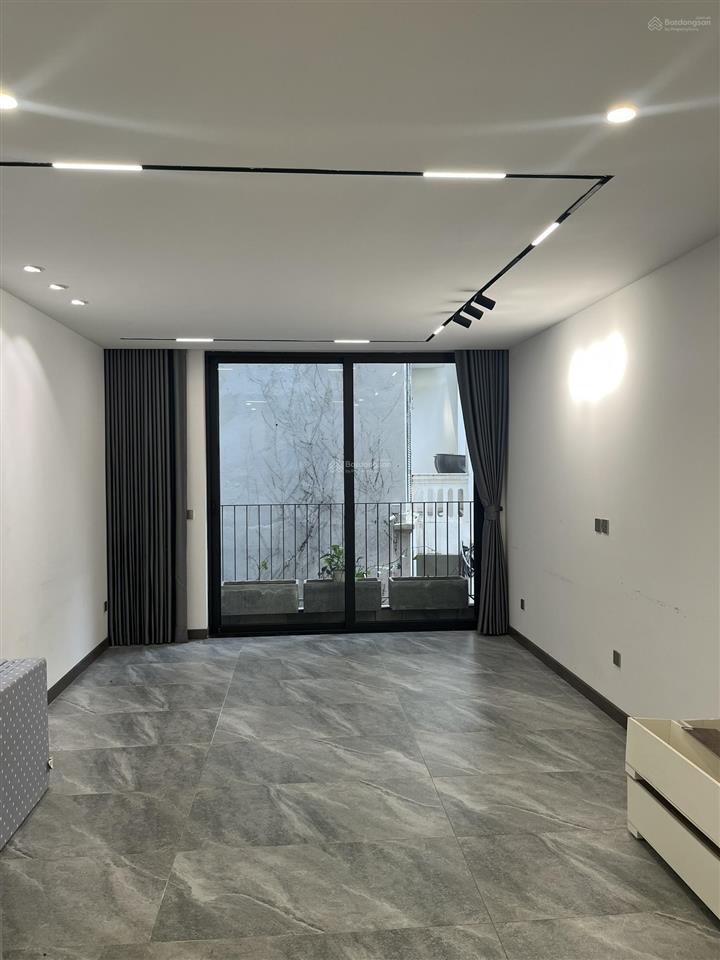 Chính chủ cho thuê phòng kv tây sơn, ngã tư sở