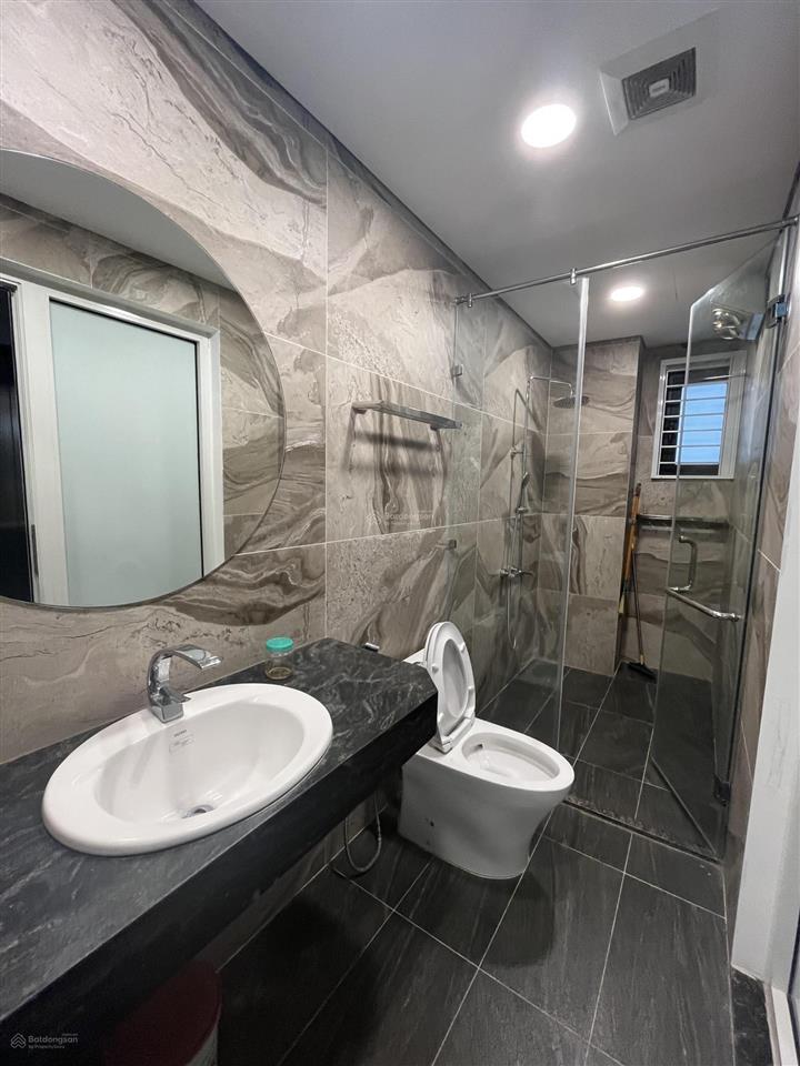 Chính chủ cho thuê phòng kv tây sơn, ngã tư sở