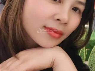 Bán nhanh 70m 2 ngủ 2vs tòa ct4 kđt xa la ,hà đông sổ đỏ lâu dài .
giá 4,5 ty  0824 137 ***