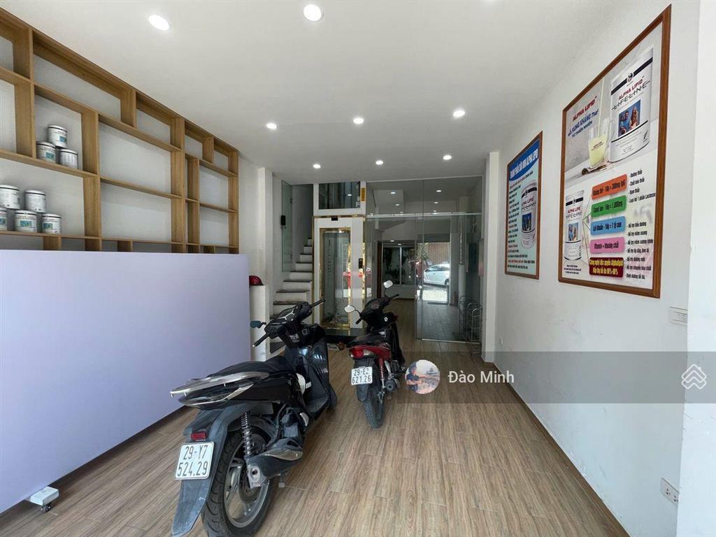 Mặt ngõ nguyễn chí thanh rộng như phố  thang máy  mt 4.1m  kd/ gara ôtô  full nội thất cao cấp