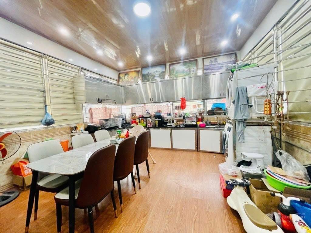 (128) siêu phẩm đội cấn  5 tầng dân xâymt 12m siêu hiếmngõ ô tô 30m ra phố nhỉnh 16 tỷ