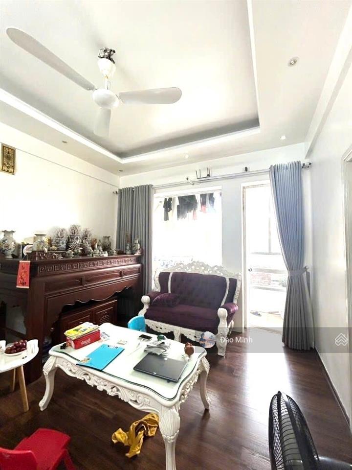 (021)căn hộ 98m2  trung hòa nhân chính tầng 9 view đẹp 3pn rộng rãi sổ đỏ chính chủ giữa trung tâm