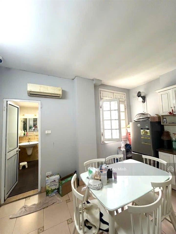 (021)căn hộ 98m2  trung hòa nhân chính tầng 9 view đẹp 3pn rộng rãi sổ đỏ chính chủ giữa trung tâm