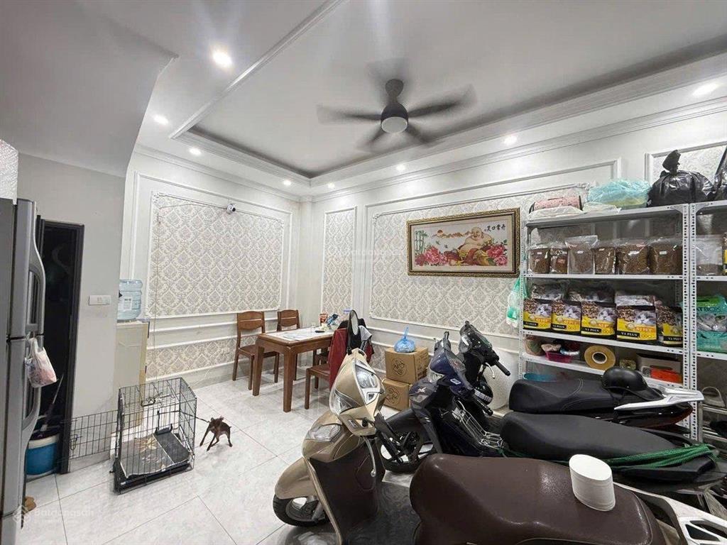 (148) bán gấp nhà hoàng mai  sát mặt phố nguyễn đức cảnh  ô tô đỗ cửa  mặt tiền 5m  chỉ 9 tỷ