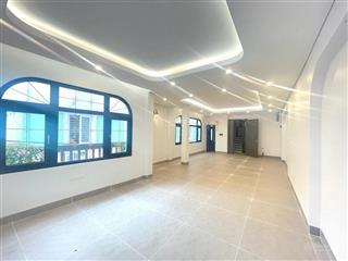 (147) bán gấp nhà lô góc đội cấn vị trí siêu đẹp thoáng, 71m2, mt 4m, 5 tầng hiện đại thang máy