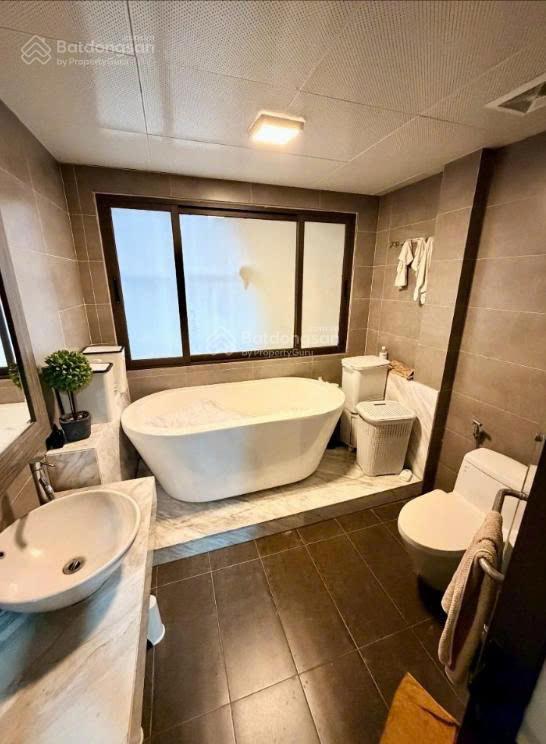 (196) phân lô trung kính, ôtô đỗ cửa, 2 thoáng vĩnh viễn, mt 5m đẹp hiếm, ở vip kết hợp kinh doanh