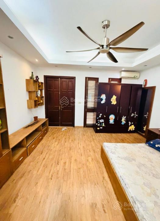 (212)phân lô lê trọng tấn, chủ tự xây, gara 16 chỗ, gỗ lim xịn, giếng trời siêu thoáng, chỉ 23,5 tỷ