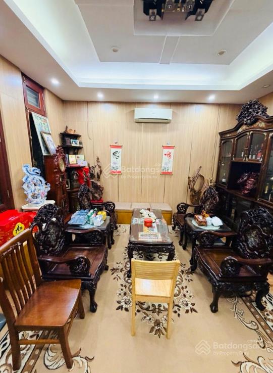 (212)phân lô lê trọng tấn, chủ tự xây, gara 16 chỗ, gỗ lim xịn, giếng trời siêu thoáng, chỉ 23,5 tỷ