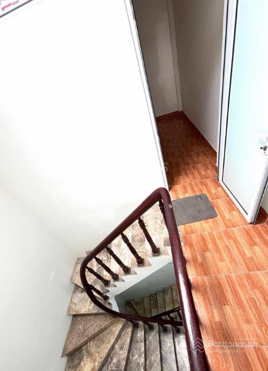 (220) chính chủ bán nhà dương quảng hàm, nhà dân xây chắc chắn, 5 tầng 6 phòng, nhỉnh 9 tỷ cực hiếm